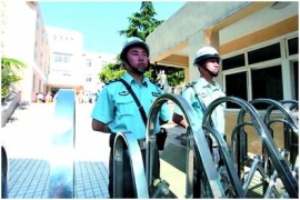 創(chuàng)藝龍X光安檢機助力建設(shè)平安校園